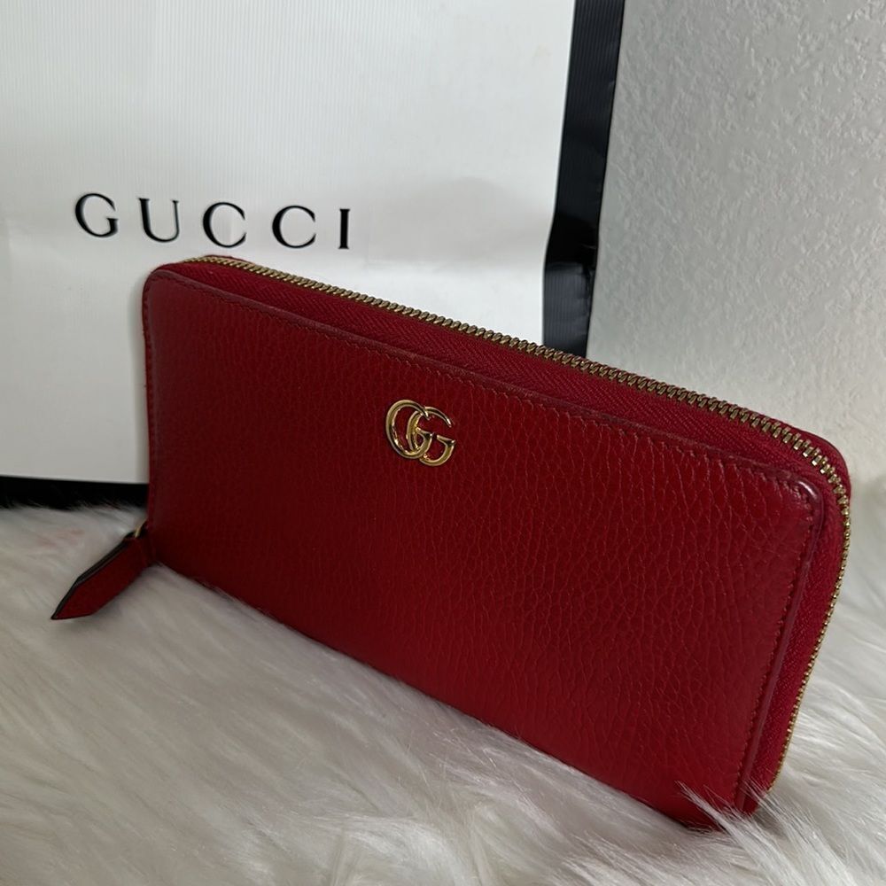 💯Authentic Gucci Marmont Zipped Around Long Wallet 🍀 - Picture 16 of 16